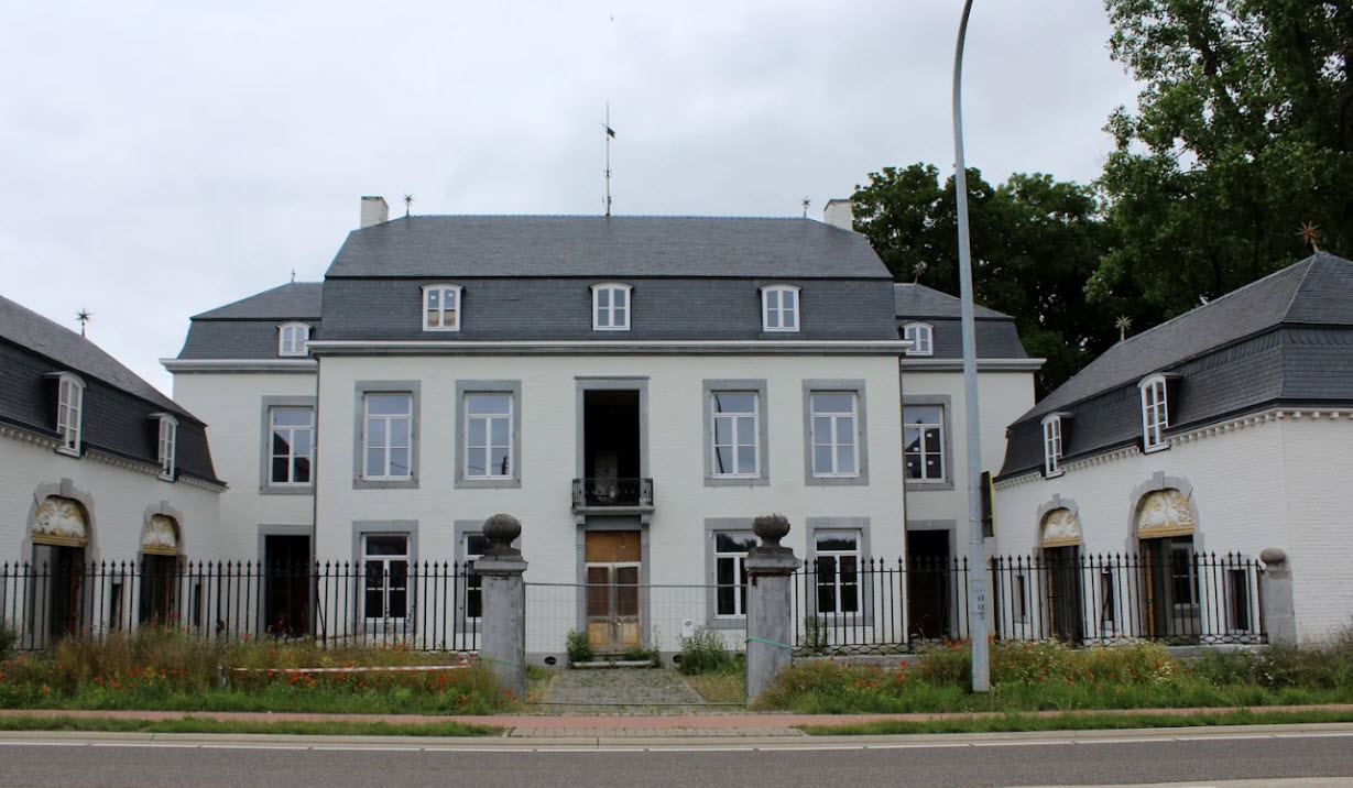 Castle the Donnea, Belgium